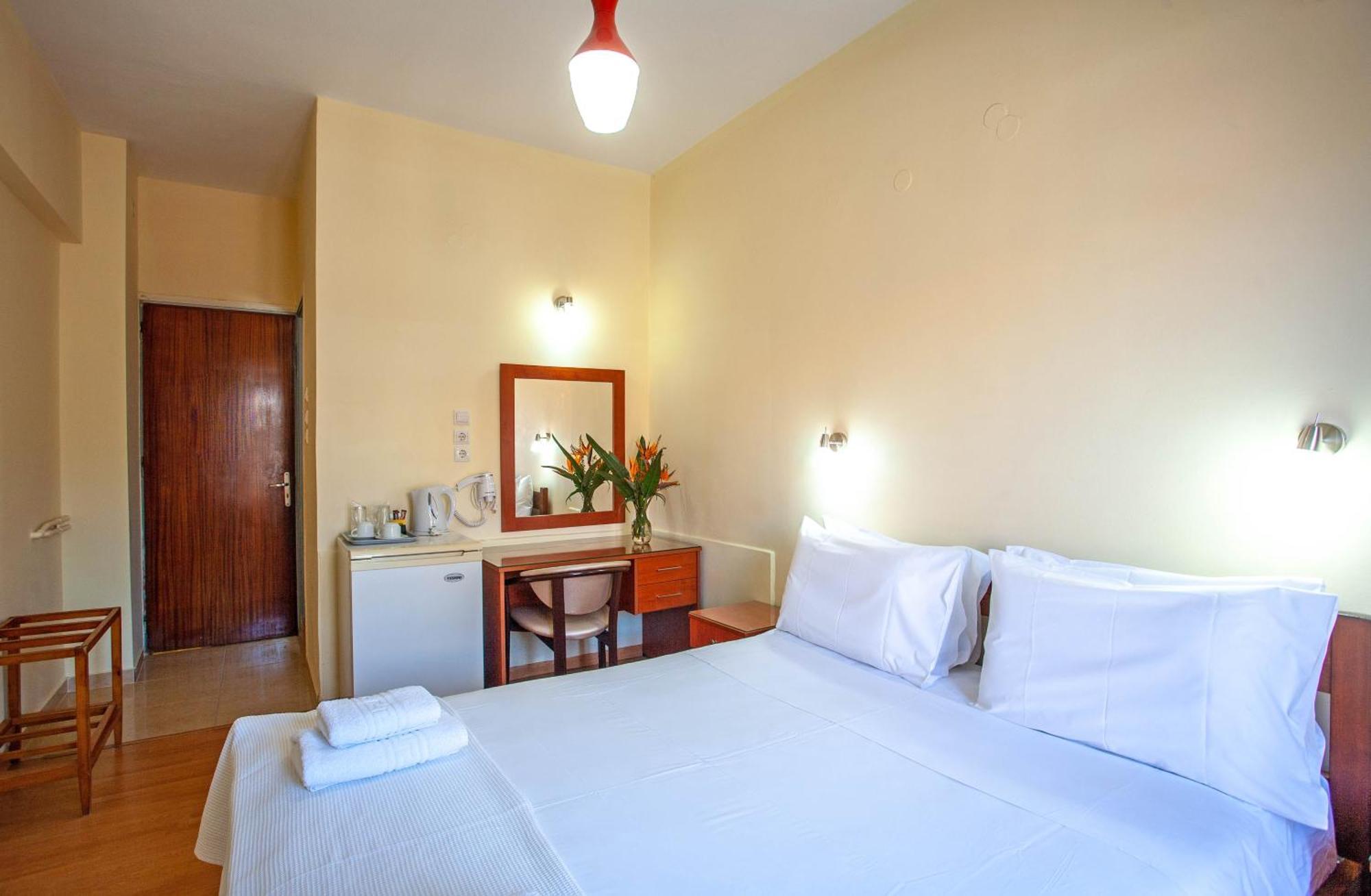 Lucia Hotel Chania  Zewnętrze zdjęcie